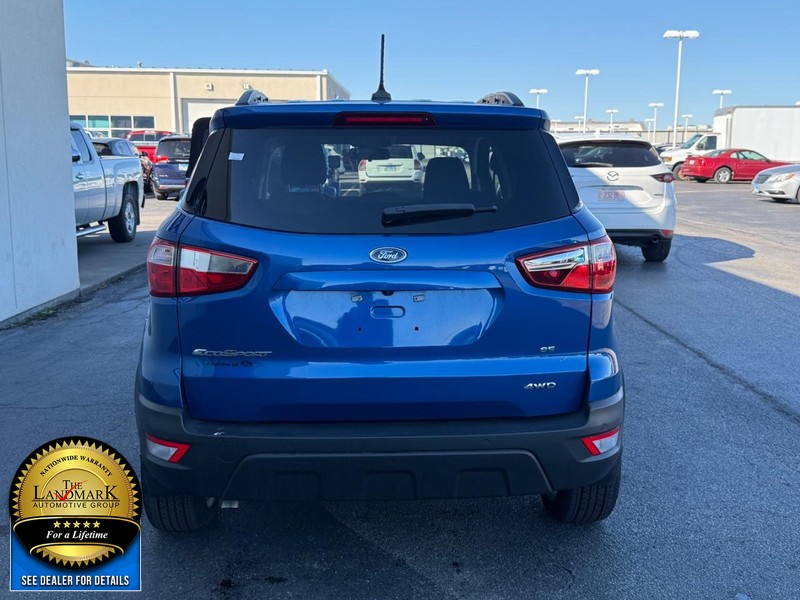 Ford EcoSport Vehicle Full-screen Gallery Image 7