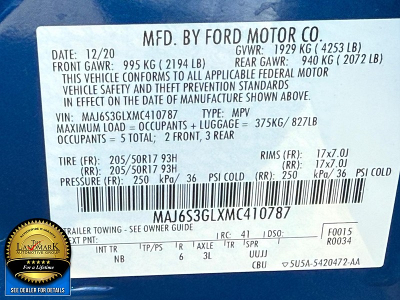 Ford EcoSport Vehicle Full-screen Gallery Image 20