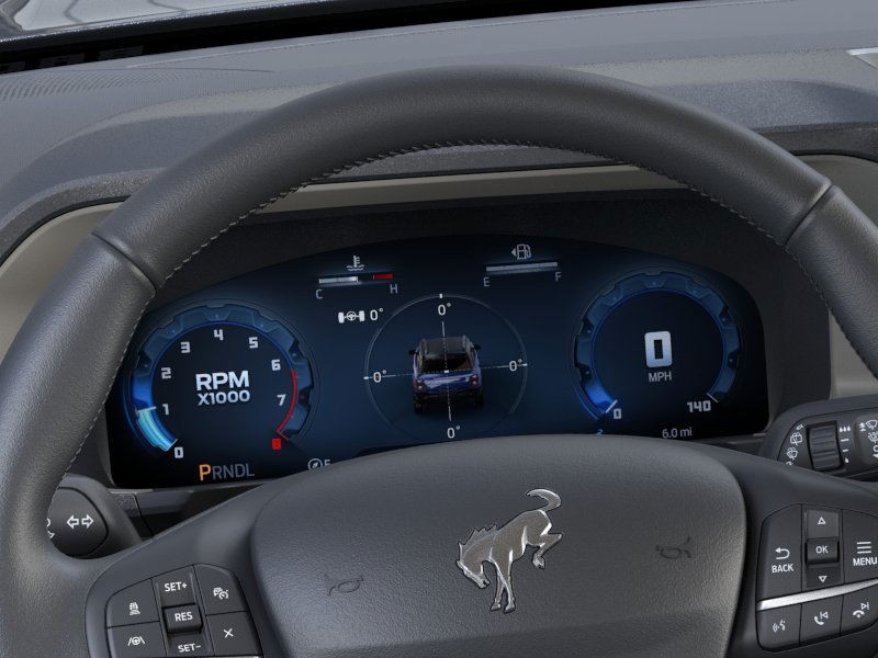 Ford R9B Vehicle Full-screen Gallery Image 13