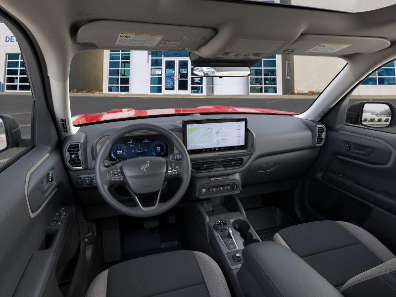 Ford R9B Vehicle Full-screen Gallery Image 9