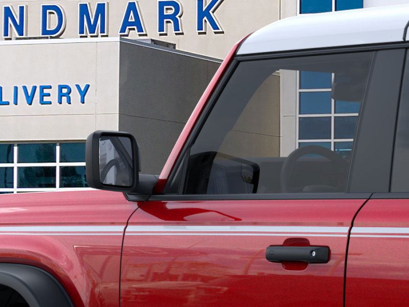 Ford E4D Vehicle Full-screen Gallery Image 22