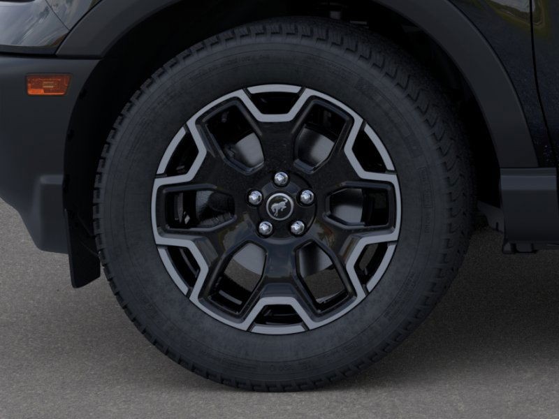 Ford R9C Vehicle Full-screen Gallery Image 19