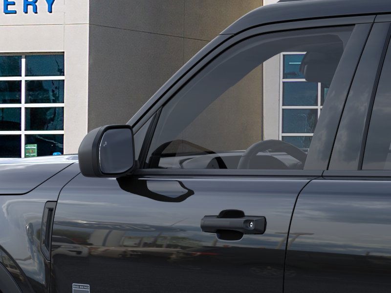 Ford R9B Vehicle Full-screen Gallery Image 20