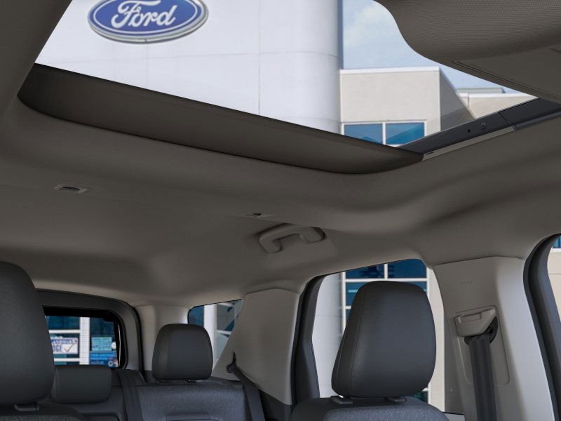 Ford R9B Vehicle Full-screen Gallery Image 22