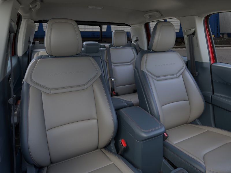 Ford W8S Vehicle Full-screen Gallery Image 10