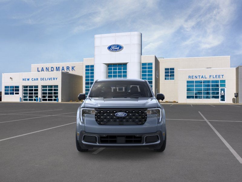 Ford W8S Vehicle Full-screen Gallery Image 6