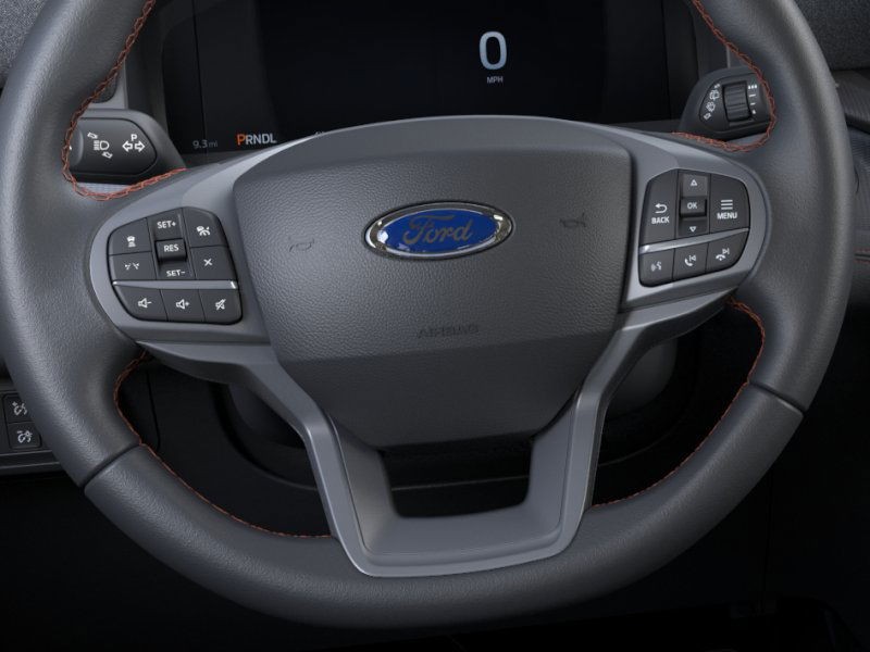 Ford Explorer Vehicle Full-screen Gallery Image 12
