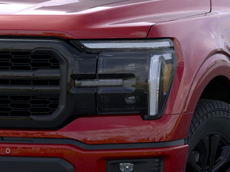 Ford F-150 Vehicle Full-screen Gallery Image 18