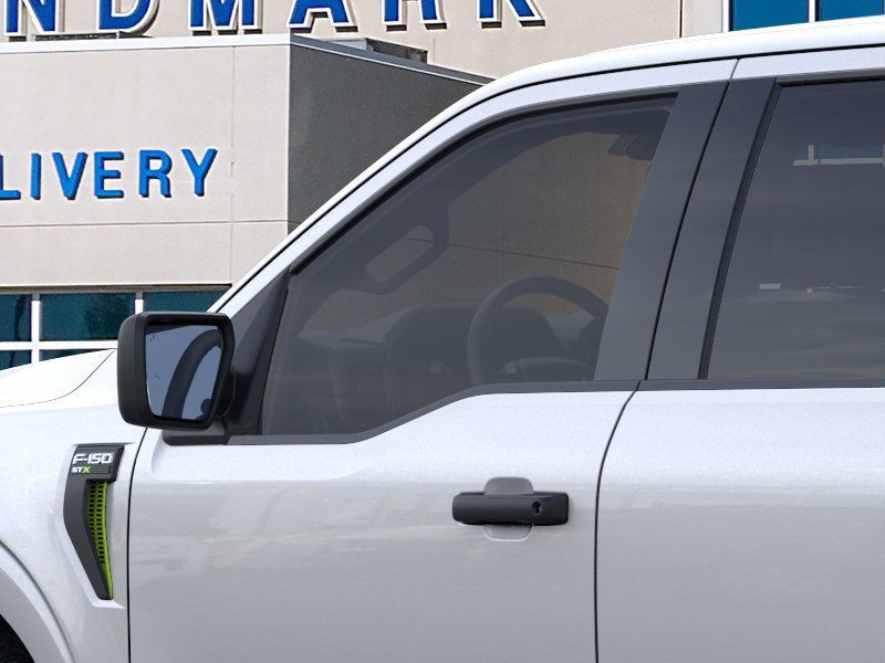 Ford F-150 Vehicle Full-screen Gallery Image 20