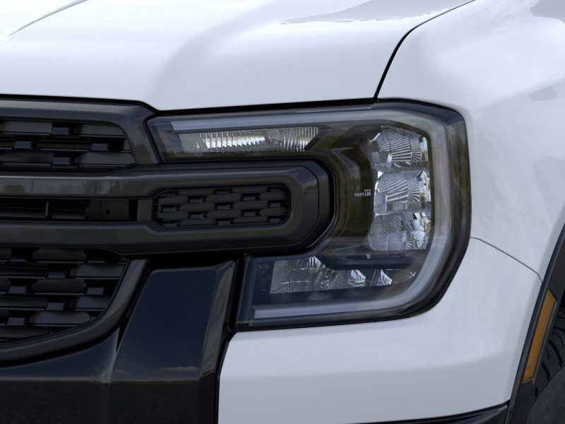 Ford Ranger Vehicle Full-screen Gallery Image 18