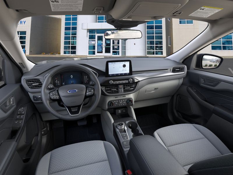 Ford Escape Vehicle Full-screen Gallery Image 9