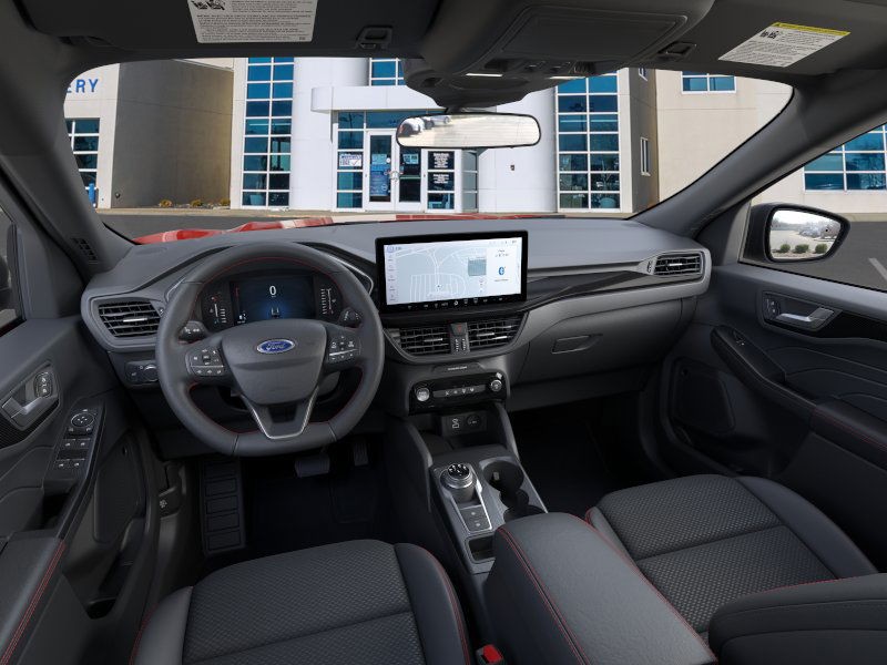 Ford Escape Vehicle Full-screen Gallery Image 9
