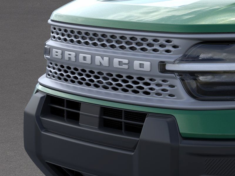 Ford Bronco Sport Vehicle Full-screen Gallery Image 17