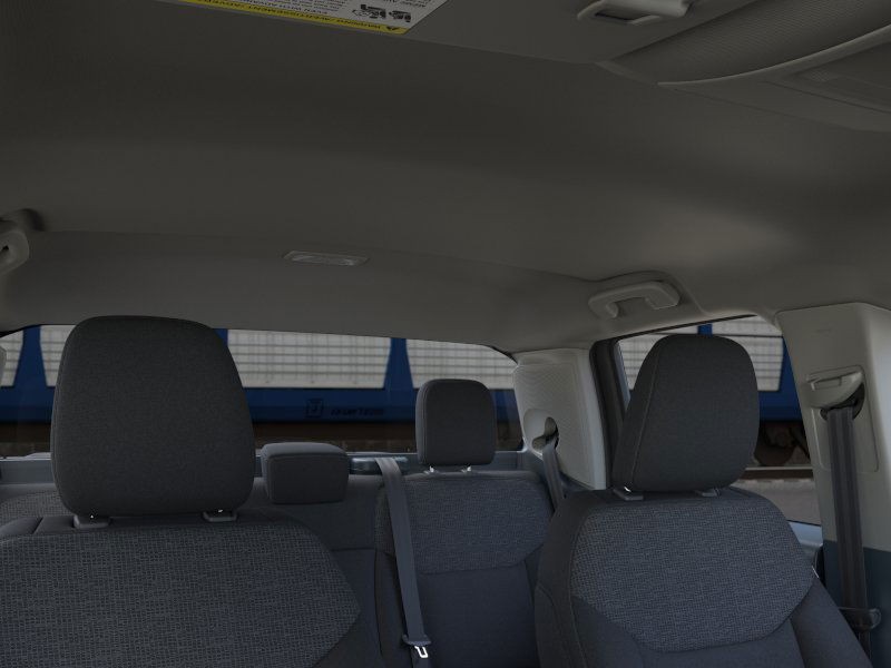 Ford Maverick Vehicle Full-screen Gallery Image 12