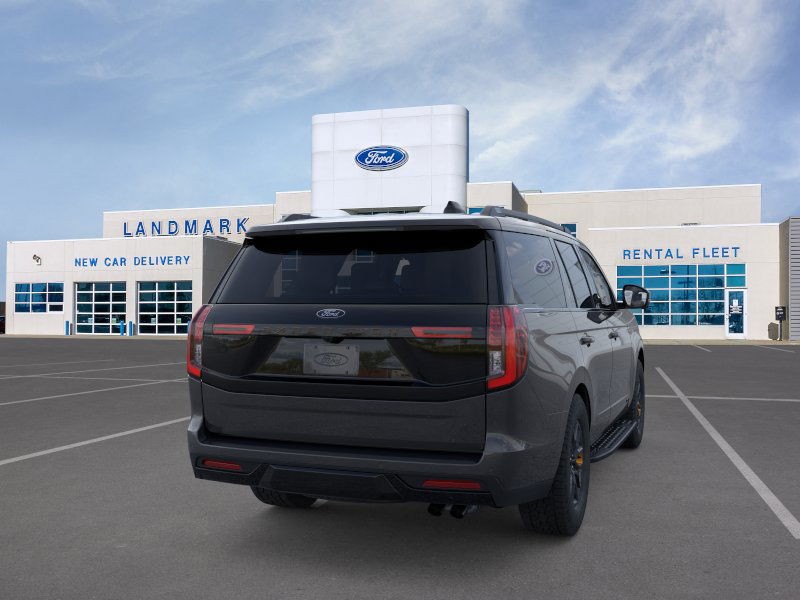 Ford Expedition Vehicle Full-screen Gallery Image 8