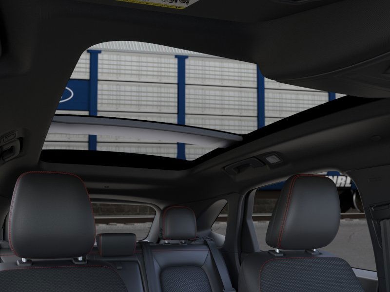 Ford Escape Vehicle Full-screen Gallery Image 22