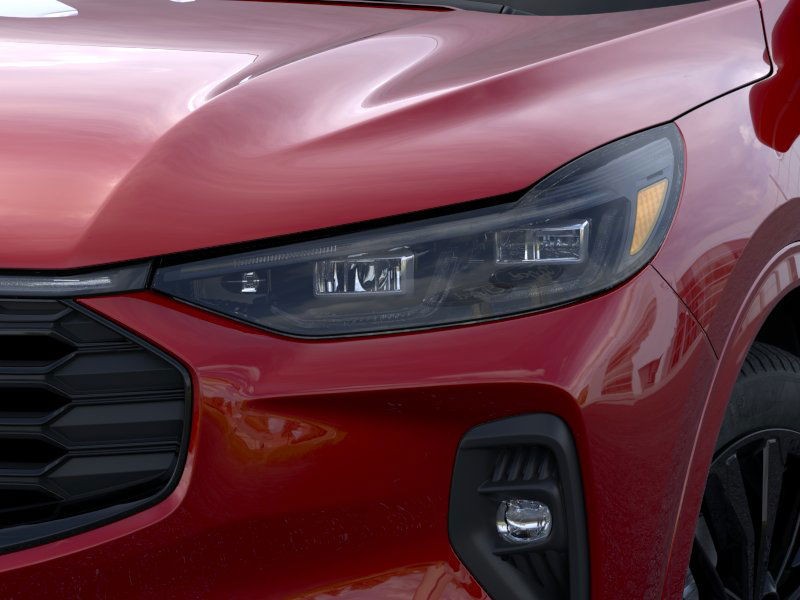 Ford Escape Vehicle Full-screen Gallery Image 18