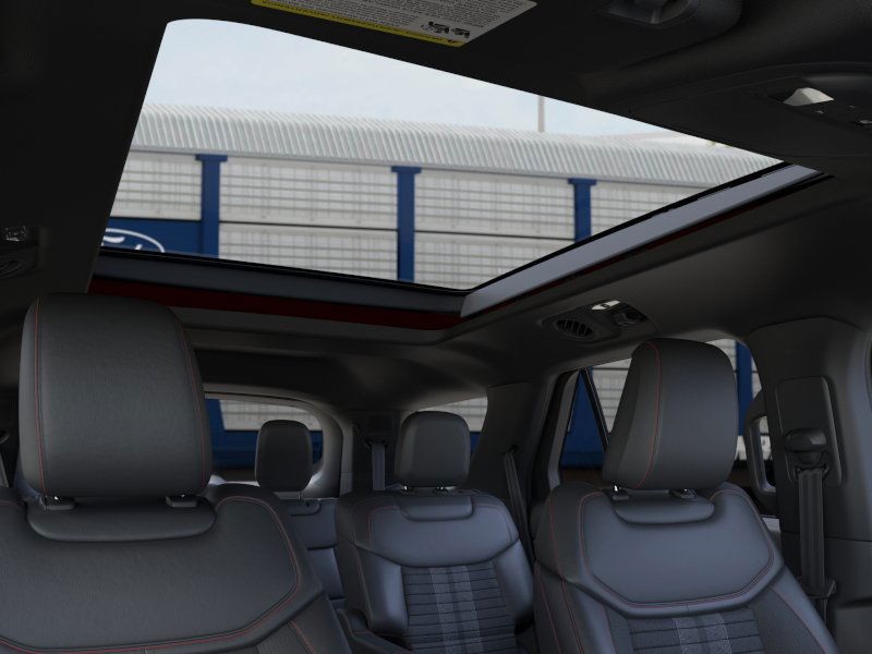 Ford Explorer Vehicle Full-screen Gallery Image 22