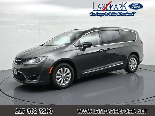 Springfield IL 2018 Chrysler Pacifica more details - chrysler pacifica