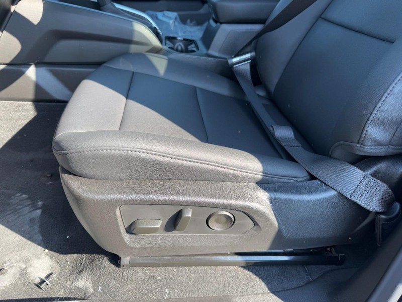 Chevrolet Colorado Vehicle Image 07