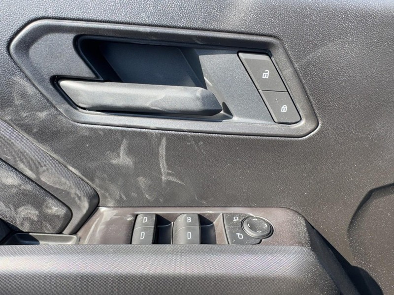 Chevrolet Colorado Vehicle Image 08