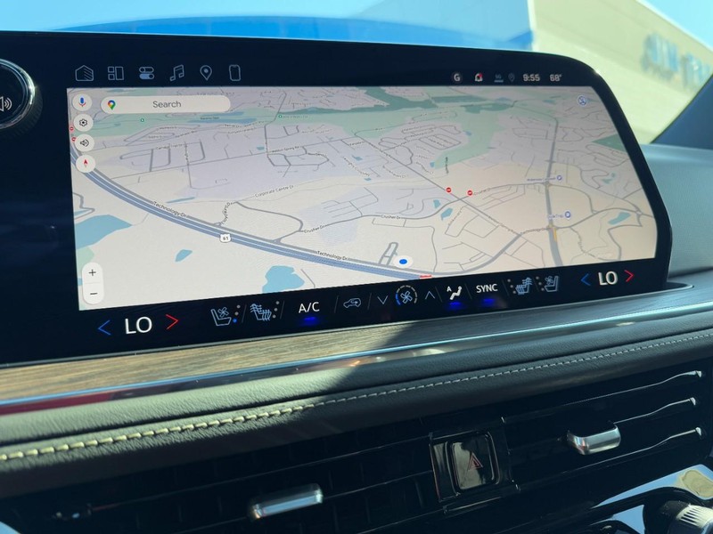 Chevrolet Tahoe Vehicle Image 18