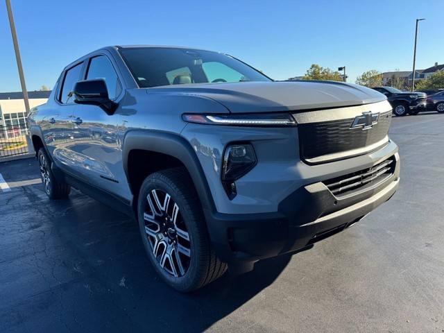 2026 Chevrolet Silverado EV Work Truck's photo