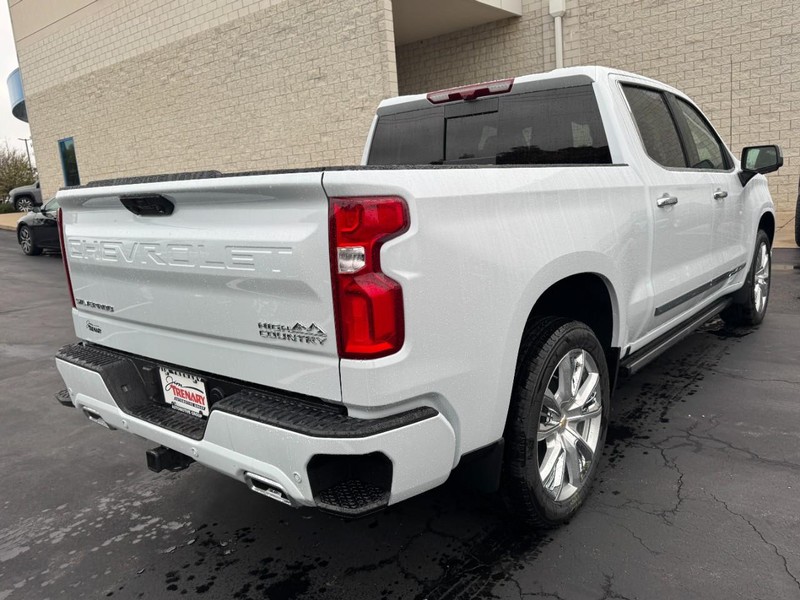 Chevrolet Silverado 1500 Vehicle Image 03