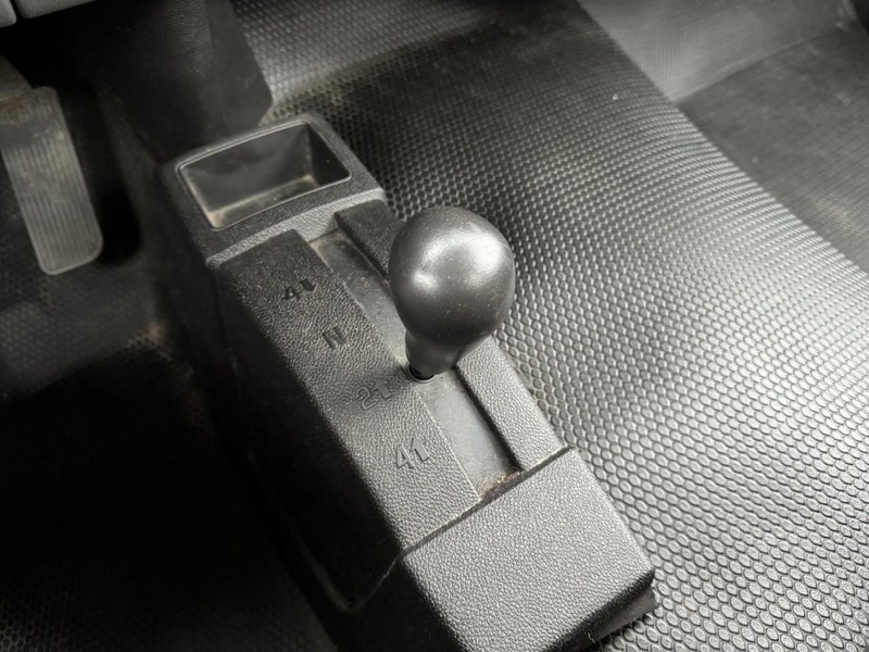 Chevrolet Silverado 1500 Vehicle Image 16