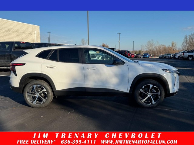 2026 Chevrolet Trax RS's photo