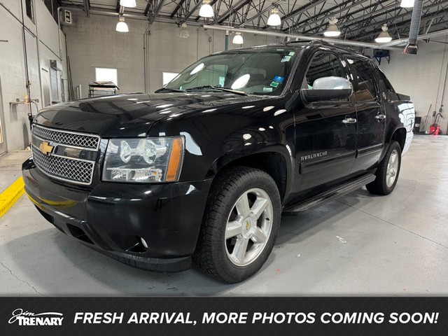 O'Fallon MO 2013 Chevrolet Avalanche more details - chevrolet avalanche