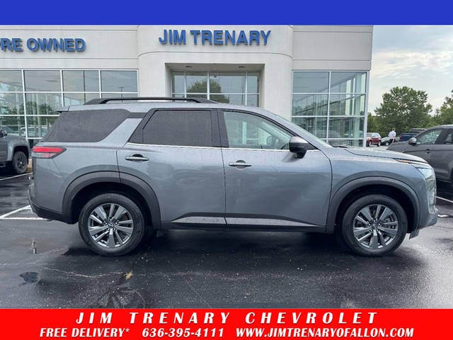 Nissan Pathfinder SV - O'Fallon MO