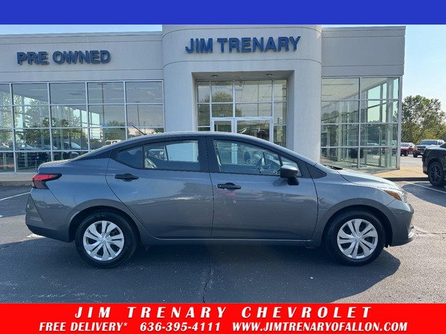 Nissan Versa S - O'Fallon MO