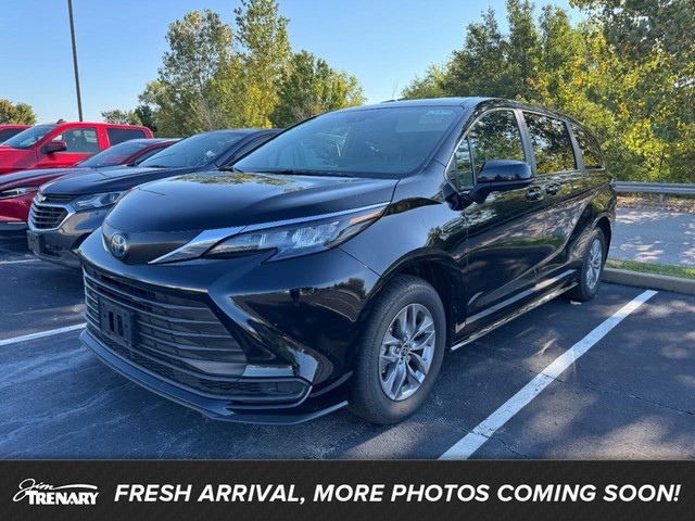 O'Fallon MO 2025 Toyota Sienna more details - toyota sienna