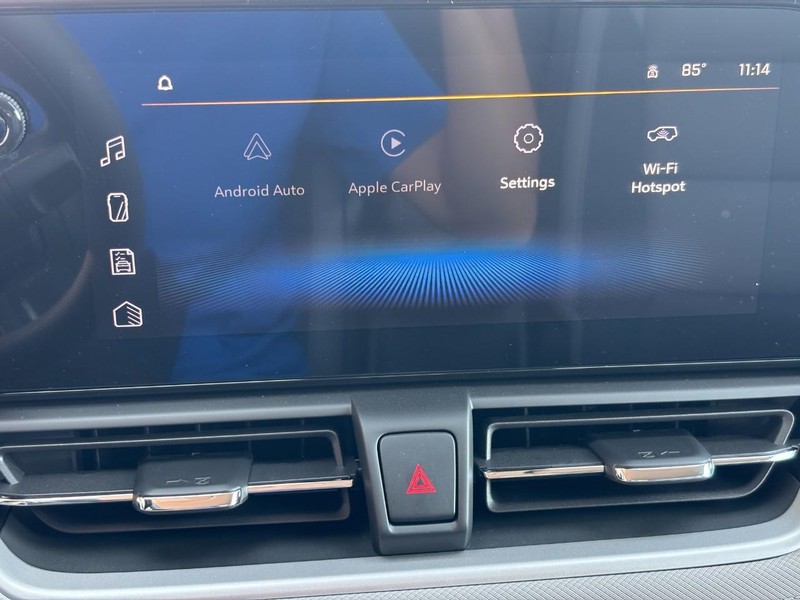 Chevrolet TrailBlazer Vehicle Image 16