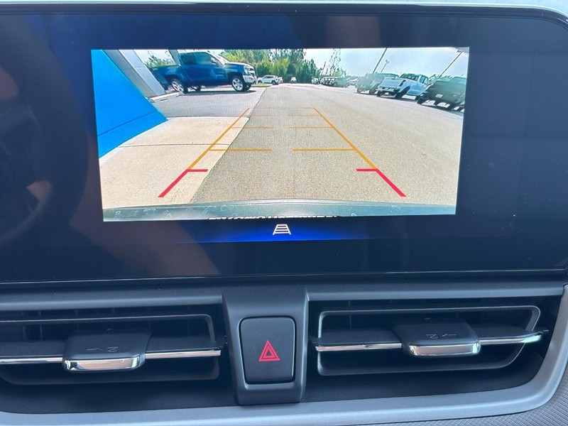 Chevrolet TrailBlazer Vehicle Image 17