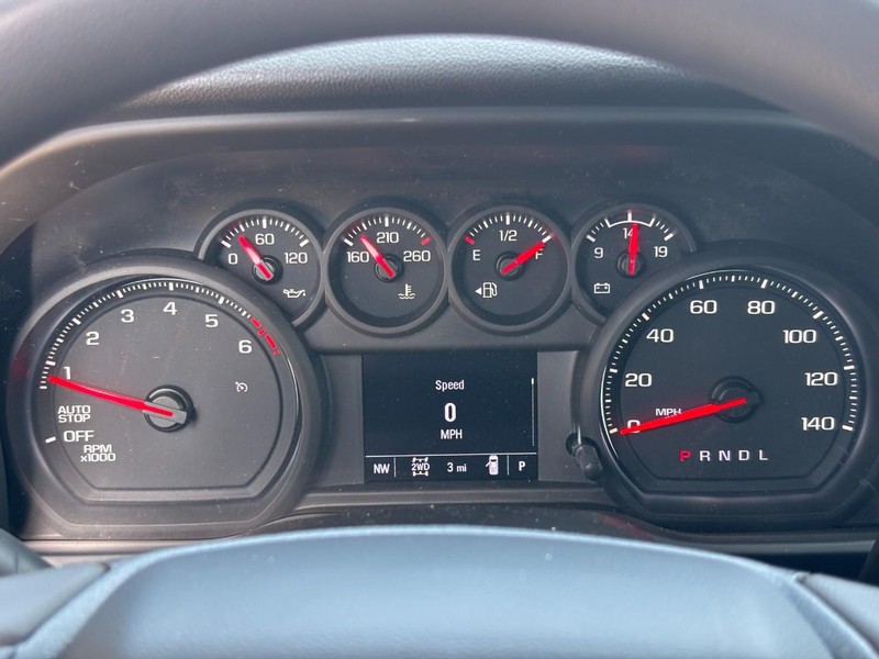 Chevrolet Silverado 1500 Vehicle Image 14