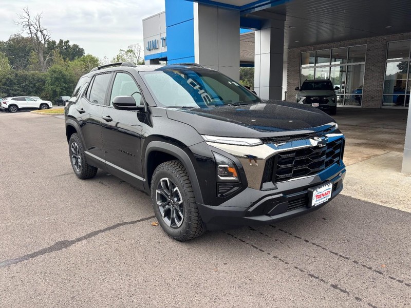 Chevrolet Equinox Vehicle Image 02