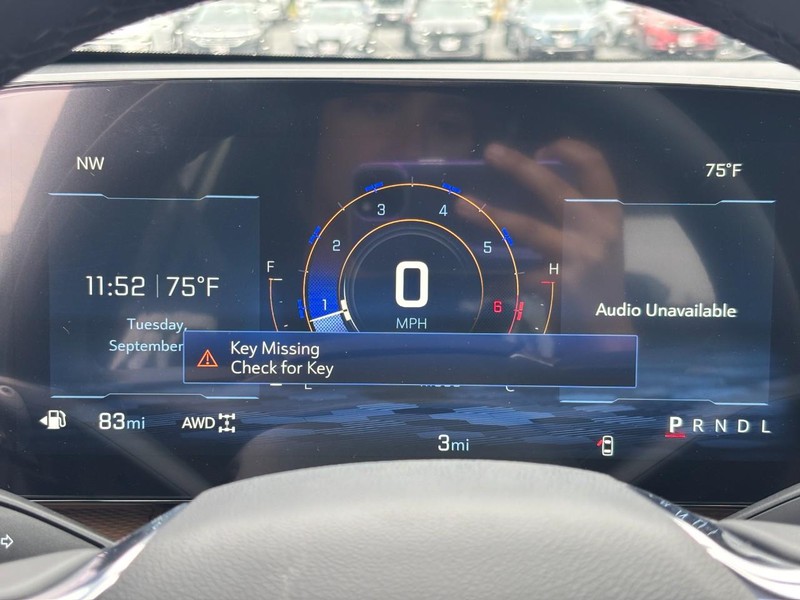 Chevrolet Equinox Vehicle Image 15