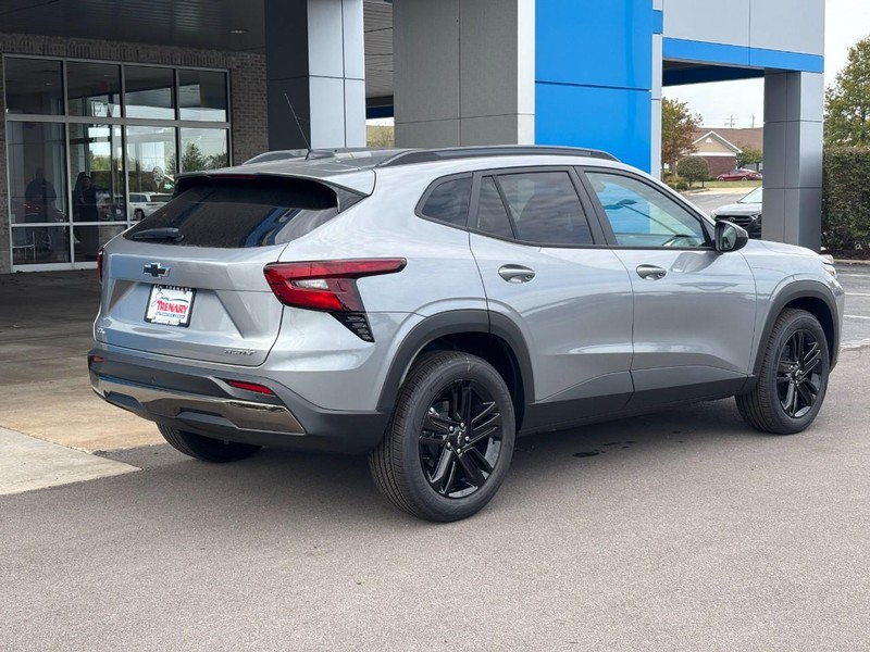 Chevrolet Trax Vehicle Image 03