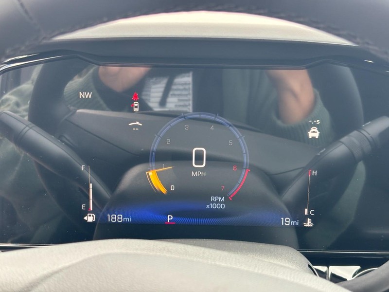 Chevrolet Trax Vehicle Image 16