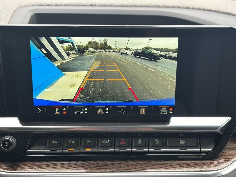 Chevrolet Silverado 1500 Vehicle Image 17