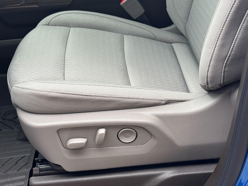 Chevrolet Silverado 1500 Vehicle Image 22