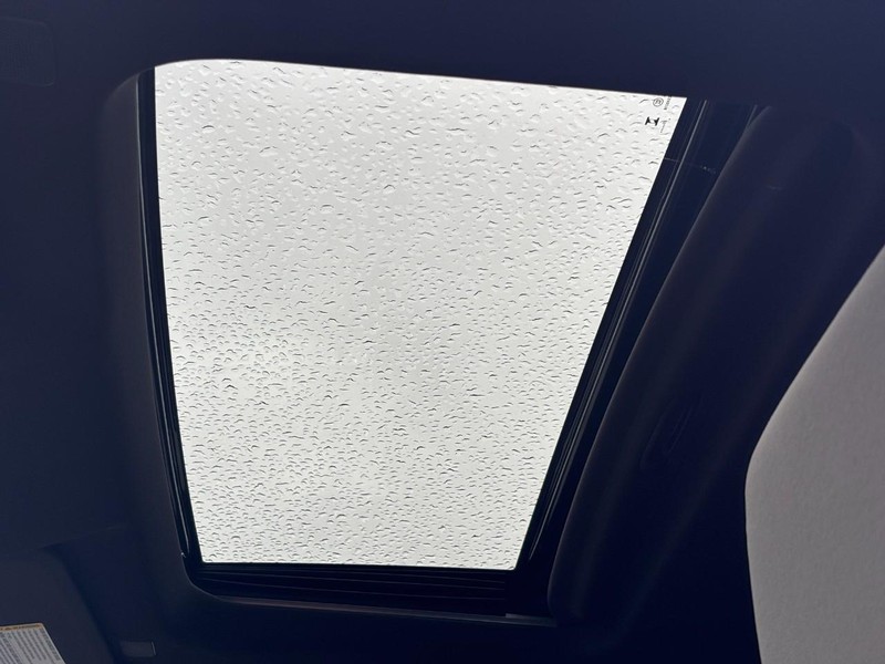 Chevrolet Silverado 1500 Vehicle Image 23