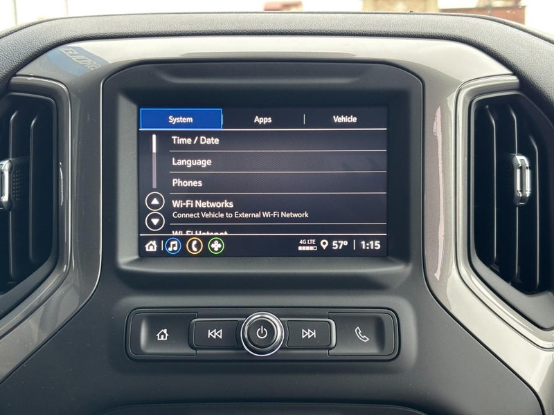 Chevrolet Silverado 1500 Vehicle Image 12