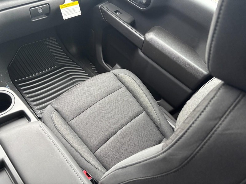 Chevrolet Silverado 1500 Vehicle Image 11