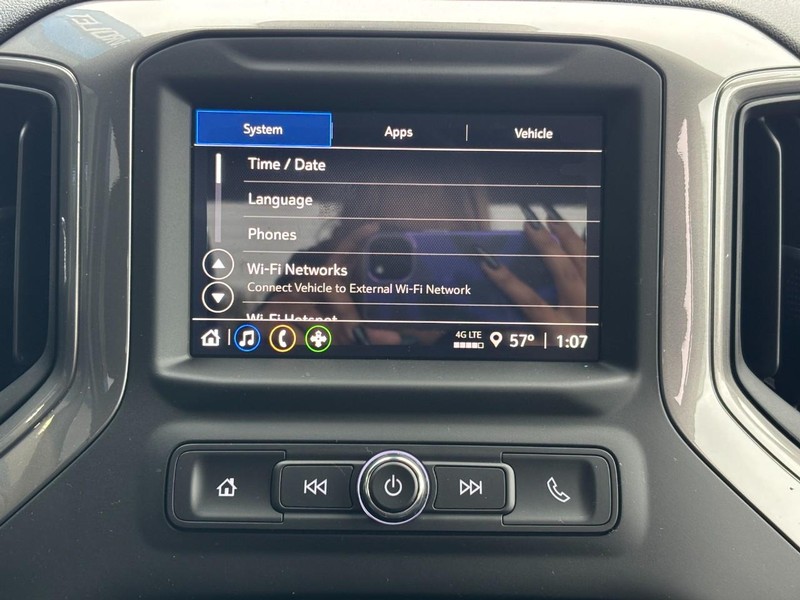 Chevrolet Silverado 1500 Vehicle Image 08