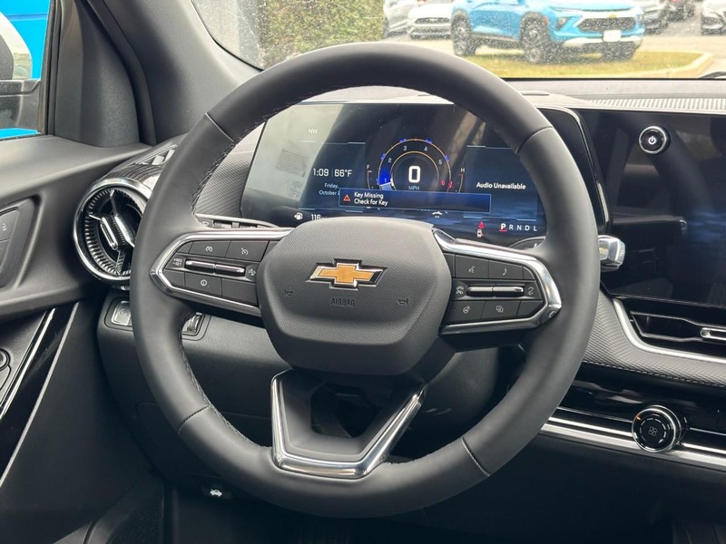 Chevrolet Equinox Vehicle Image 07