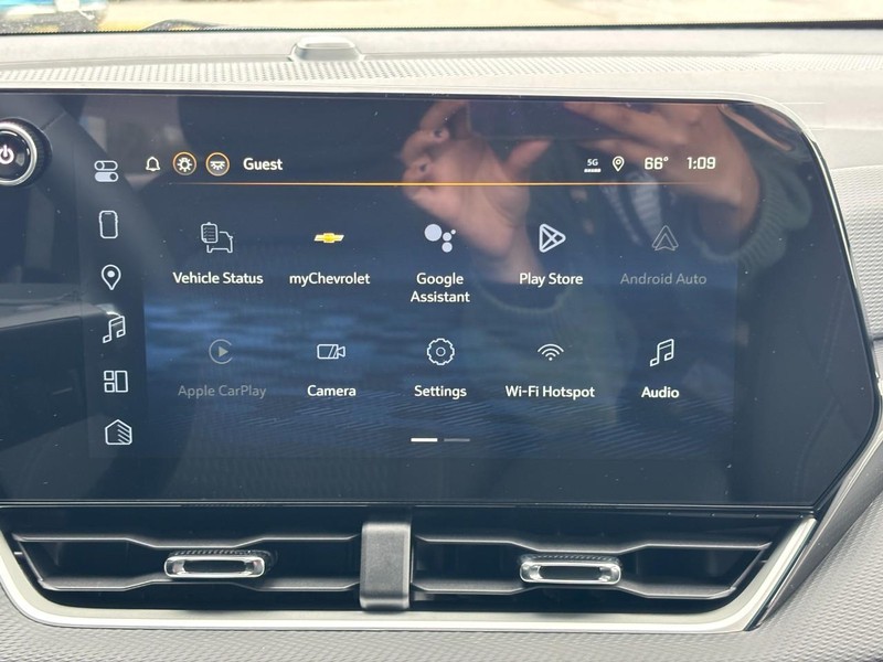 Chevrolet Equinox Vehicle Image 08