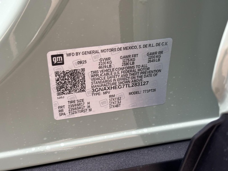 Chevrolet Equinox Vehicle Image 23